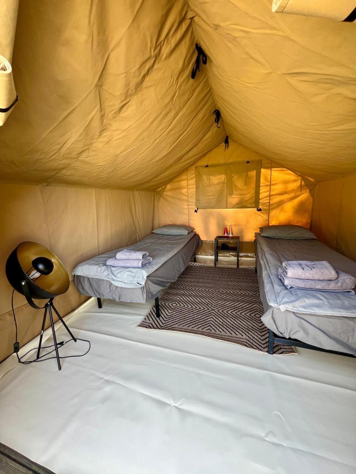 Gulbity Camp Villa Exteriör bild